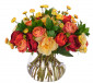Цветы Peony Ranunculus, Yellow Orange, в стеклянном кубе