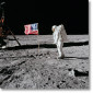 Постер Aldrin, Apollo 11, Flag on the Moon-NON