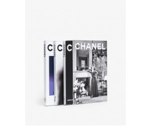 Книга Chanel Set Of 3 (2020): Fashion, Jewelry & Watches, Perfume & Beauty