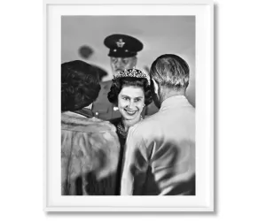 Книга Her Majesty, Queen, Royal A, greeting-INT