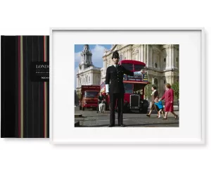 Книга London. Portrait of a City, Paul Smith Edition No. 501–1,000 ‘Traffic Policeman’