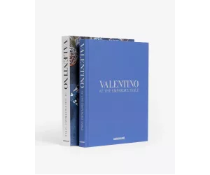Книга Valentino: At The Emperor'S Table