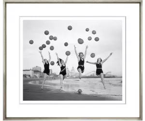 Постер в раме Balloon Dancers