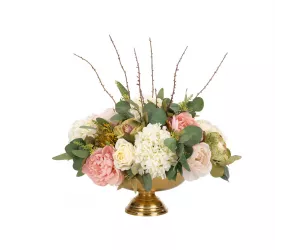 Цветы Пиони Роуз (Peony Rose), кремово-розовые, в металлической вазе